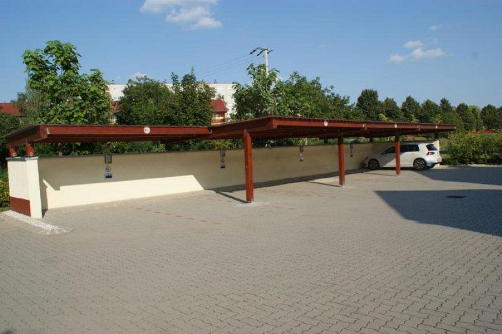 Balaca Panzio Otel Veszprém Dış mekan fotoğraf